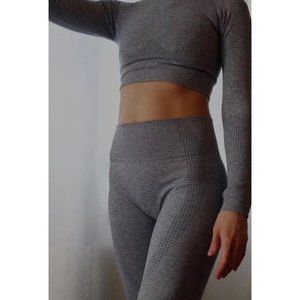 VItal Seamless Leggings and Crop Top Set
